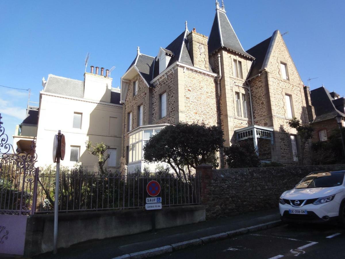 Villa Castelet Dinard Buitenkant foto